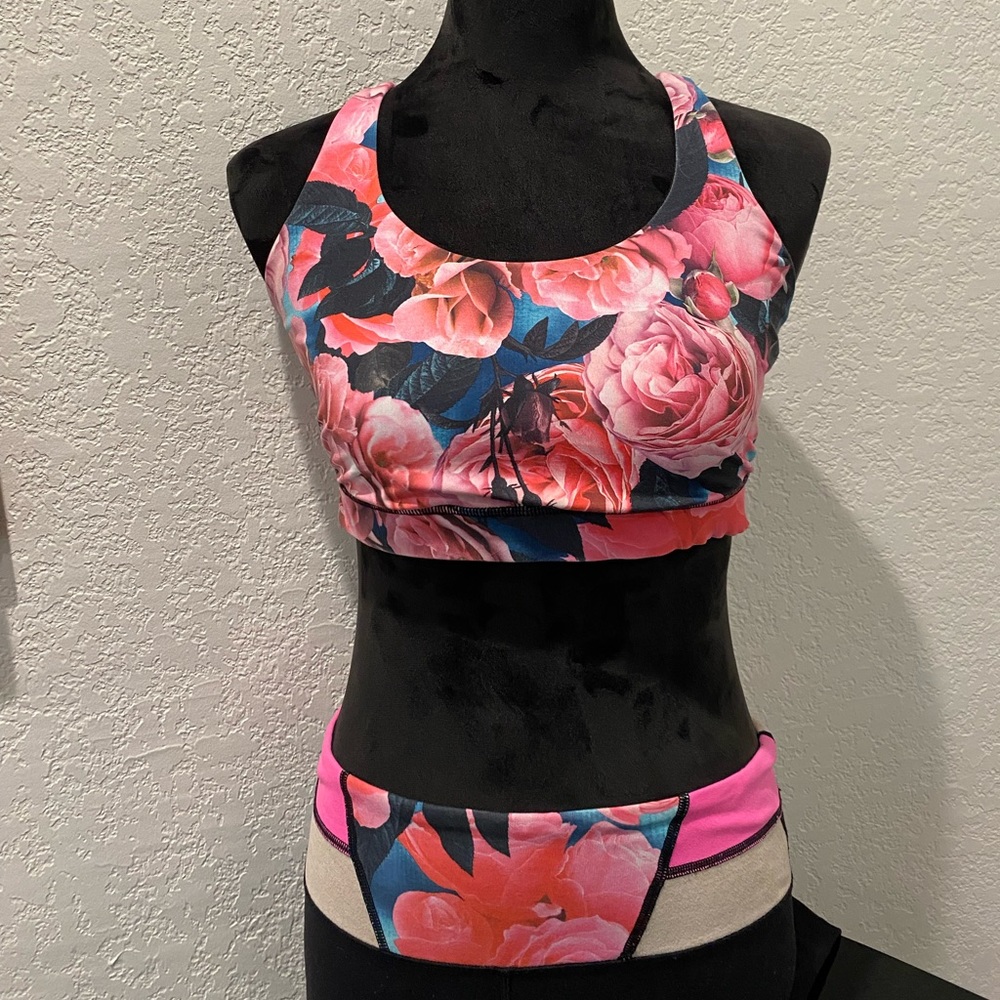 Lululemon secret garden floral energy bra new without tags size 10